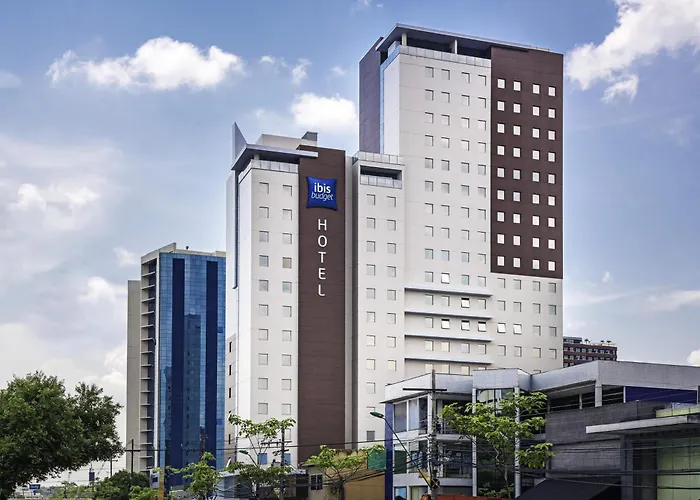 ibis budget ManausHotel Em